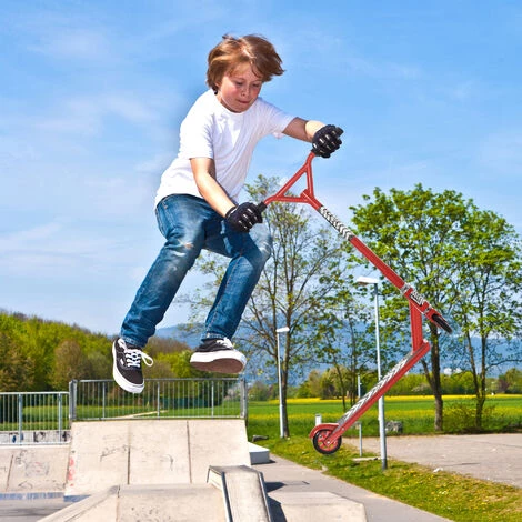 HOMCOM Trottinette Patinette Freestyle Enfant - 2 Roues PU - Repose-pied Antidérapant - Frein Friction AR - Alu. Rouge - Rouge 4 HOMCOM Trottinette Patinette Freestyle Enfant - 2 Roues PU - Repose-pied Antidérapant - Frein Friction AR - Alu. Rouge - Rouge – Image 2