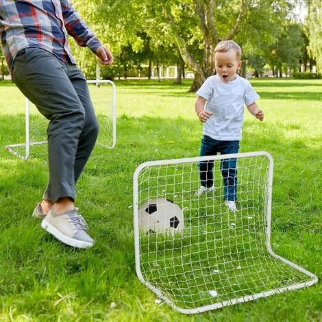 HOMCOM Set De 2 Mini Cages De Football Pour Enfant - Ballon, Pompe, Piquets Inclus - 78L X 46l X 56H Cm - Métal Blanc 4 HOMCOM Set De 2 Mini Cages De Football Pour Enfant - Ballon, Pompe, Piquets Inclus - 78L X 46l X 56H Cm - Métal Blanc – Image 2