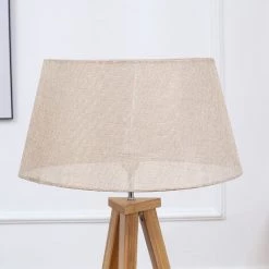 HOMCOM Lampadaire Trépied Design Scandinave Dim. 59L X 59l X 152H Cm 40 W Max. Piètement Bambou Effilé Abat-jour Toile Aspect Lin Beige 10 HOMCOM Lampadaire Trépied Design Scandinave Dim. 59L X 59l X 152H Cm 40 W Max. Piètement Bambou Effilé Abat-jour Toile Aspect Lin Beige -France HOMCOM Soldes 2022 53570034 4