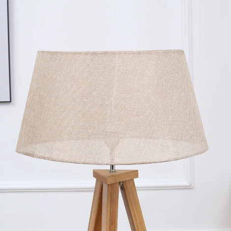 HOMCOM Lampadaire Trépied Design Scandinave Dim. 59L X 59l X 152H Cm 40 W Max. Piètement Bambou Effilé Abat-jour Toile Aspect Lin Beige 6 HOMCOM Lampadaire Trépied Design Scandinave Dim. 59L X 59l X 152H Cm 40 W Max. Piètement Bambou Effilé Abat-jour Toile Aspect Lin Beige â Image 4